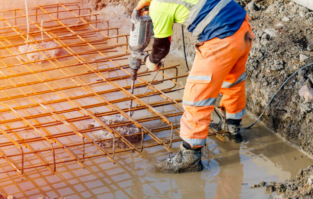 Best Concrete Flooring Contractor  in Kearns, UT